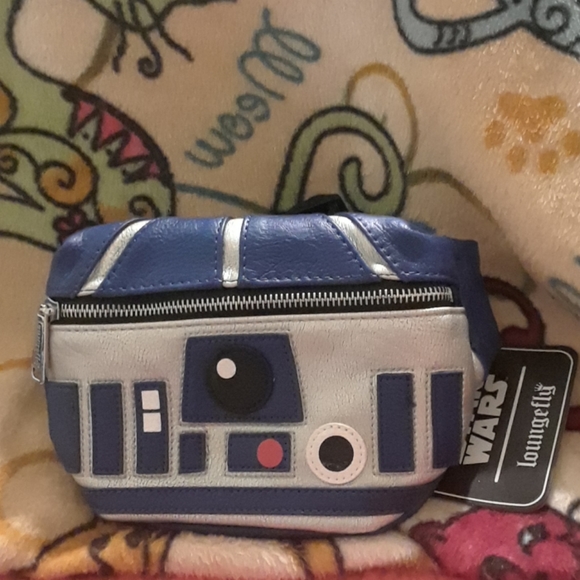 r2d2 fanny pack